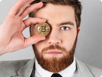 Consulente per i clienti di BTC +950 Capital Armani